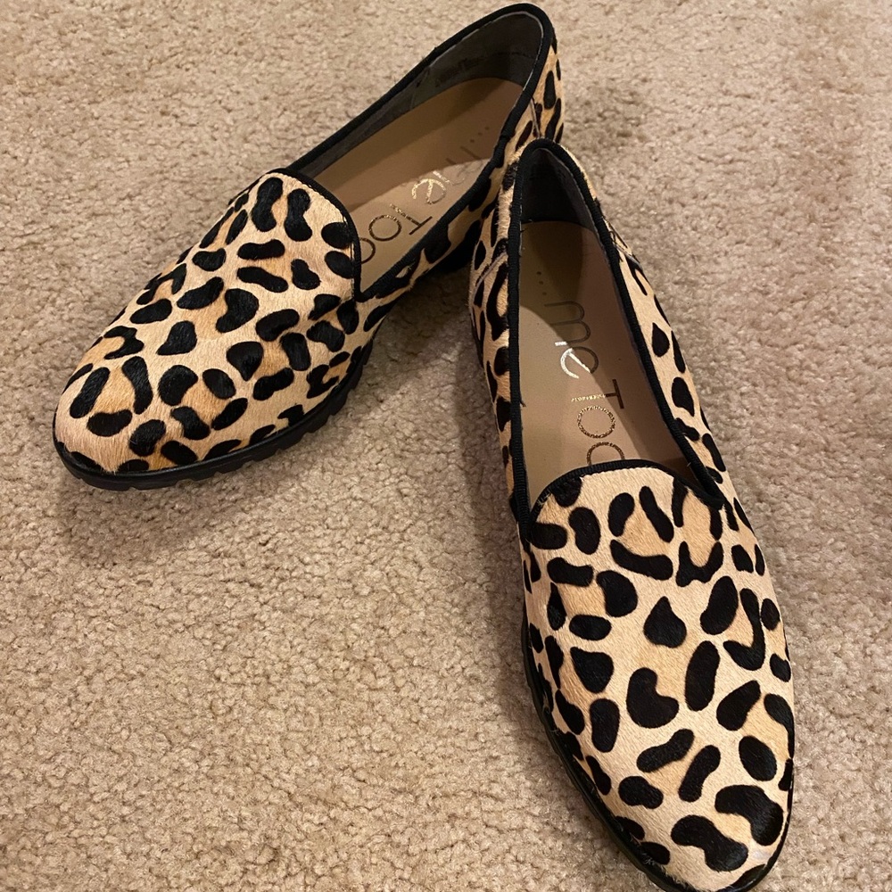 Me Too Loafers. Size 8.